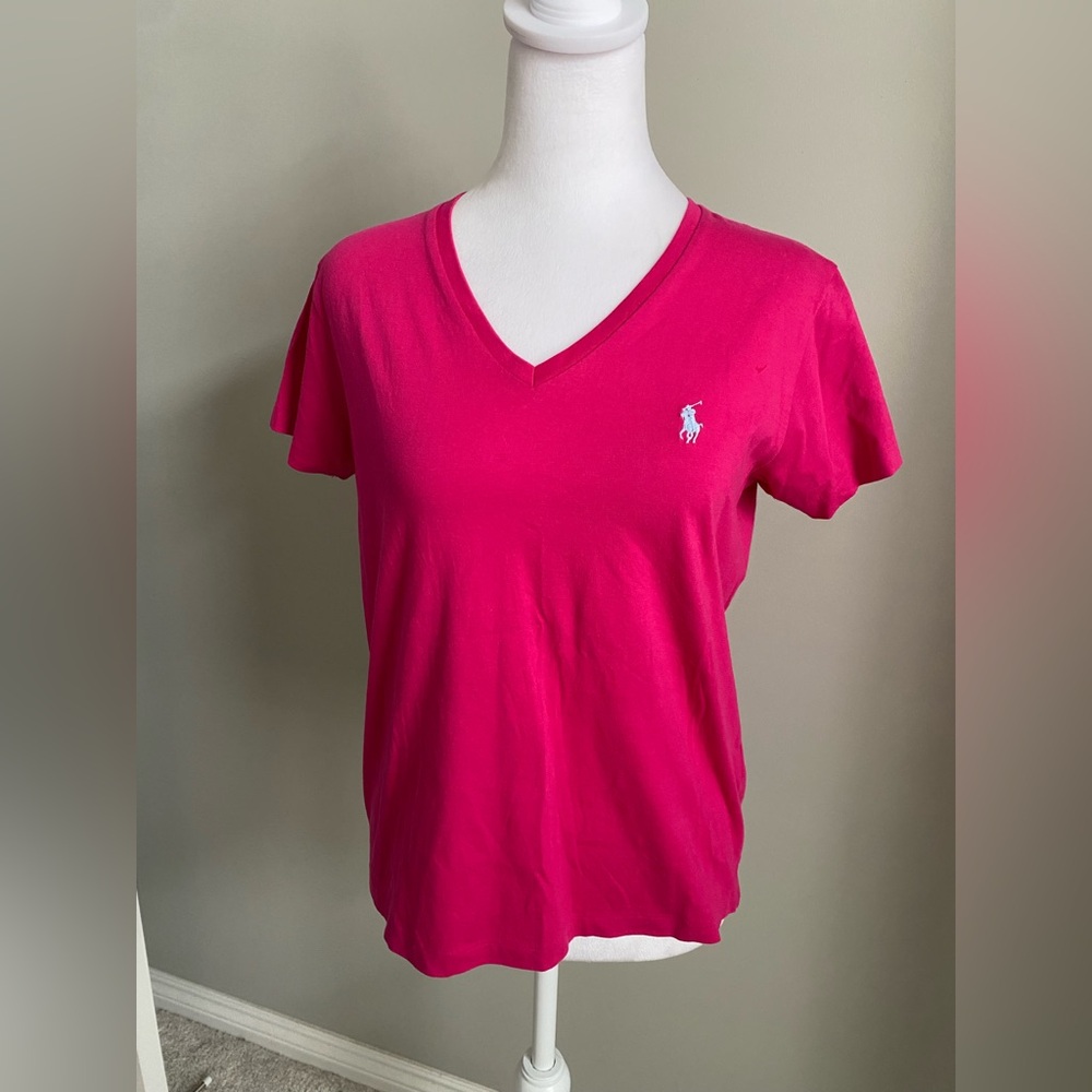 Ralph Lauren Women's V-Neck Tee in Fuchsia with White Pony